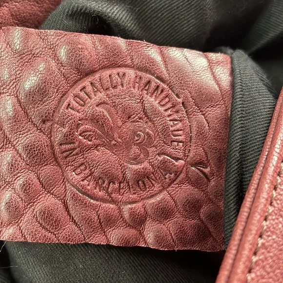 *Brand New* 100% Genuine Leather Artisanal Handmade Crossbody Bag Made in Spain - Picture 3 of 10